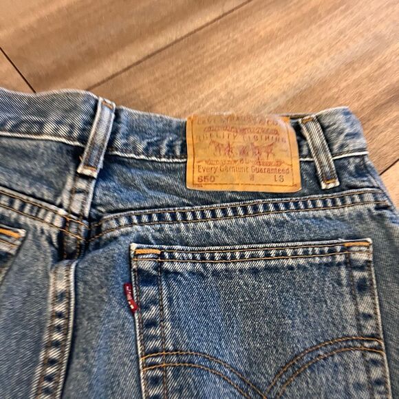 Levi’s 550‎ Light Blue Denim Cut Off Shorts Women 14 - Picture 6 of 7